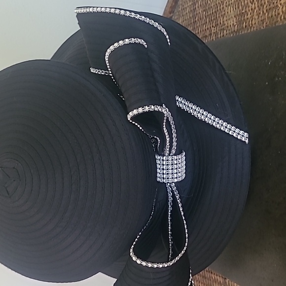 Black hat - Picture 4 of 6